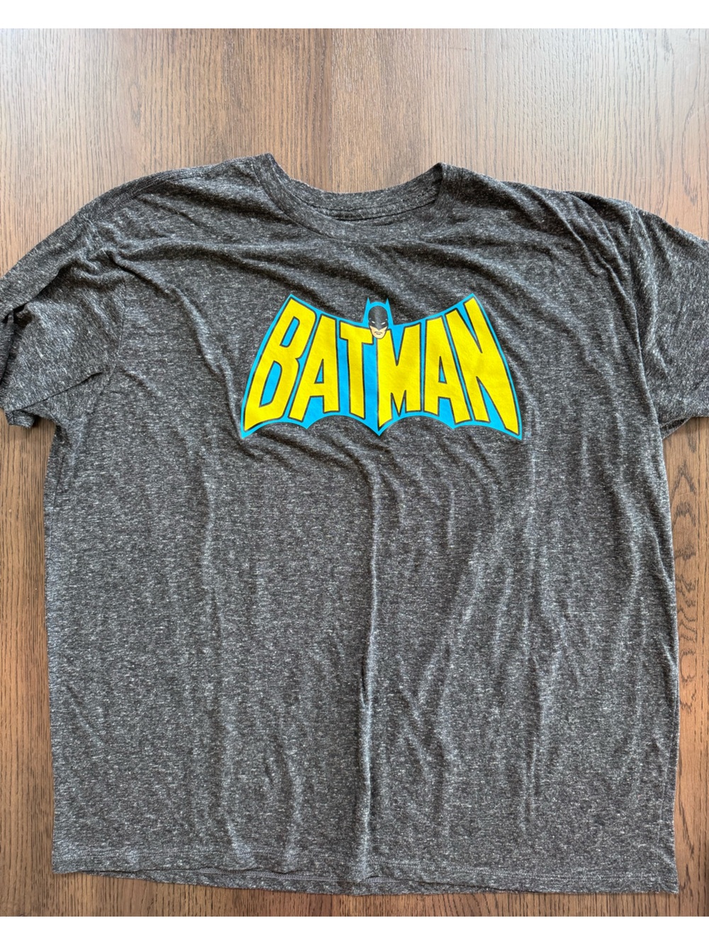 NWOT 2XL Batman Heather Charcoal Tee